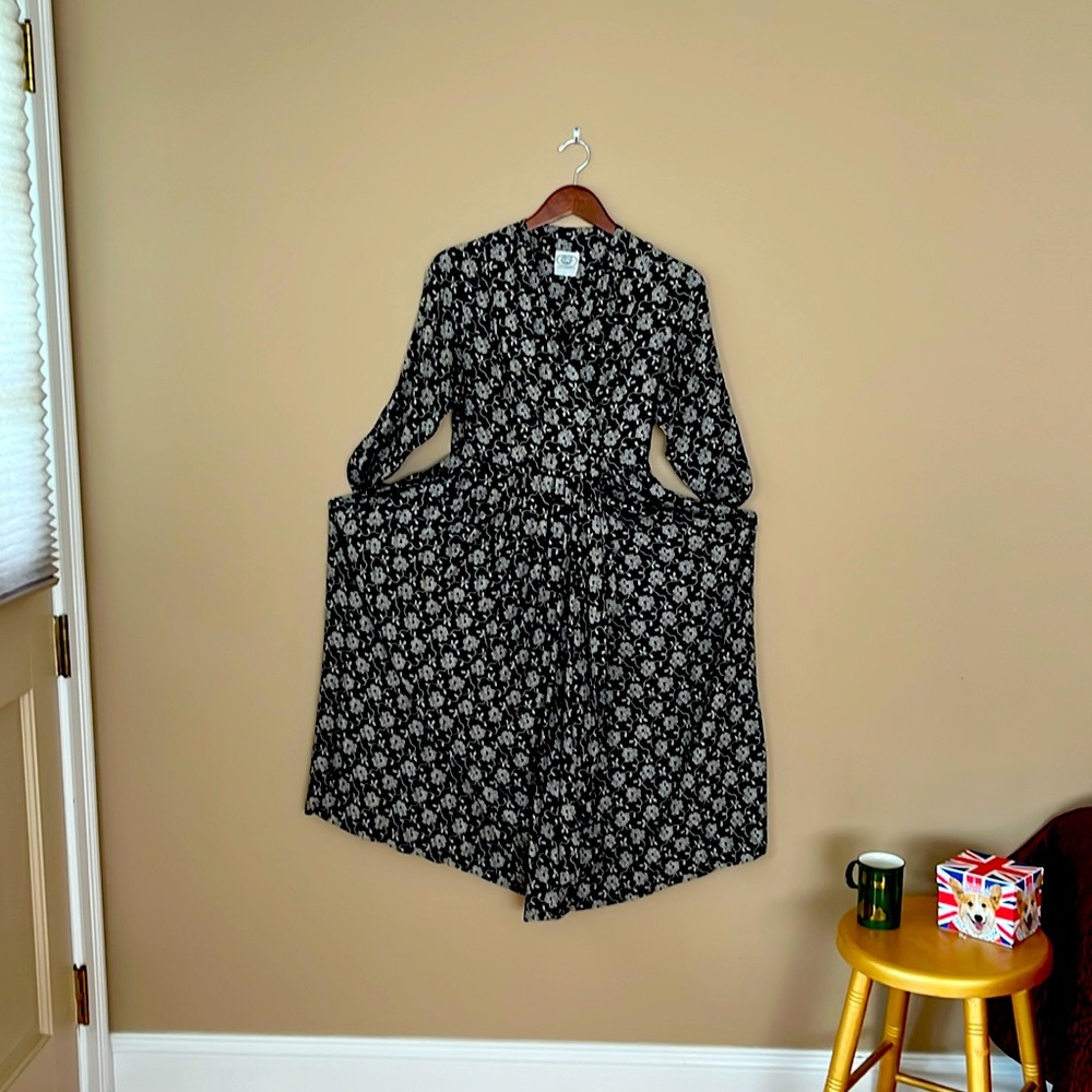Laura Ashley Vintage Dress.  Classic design.